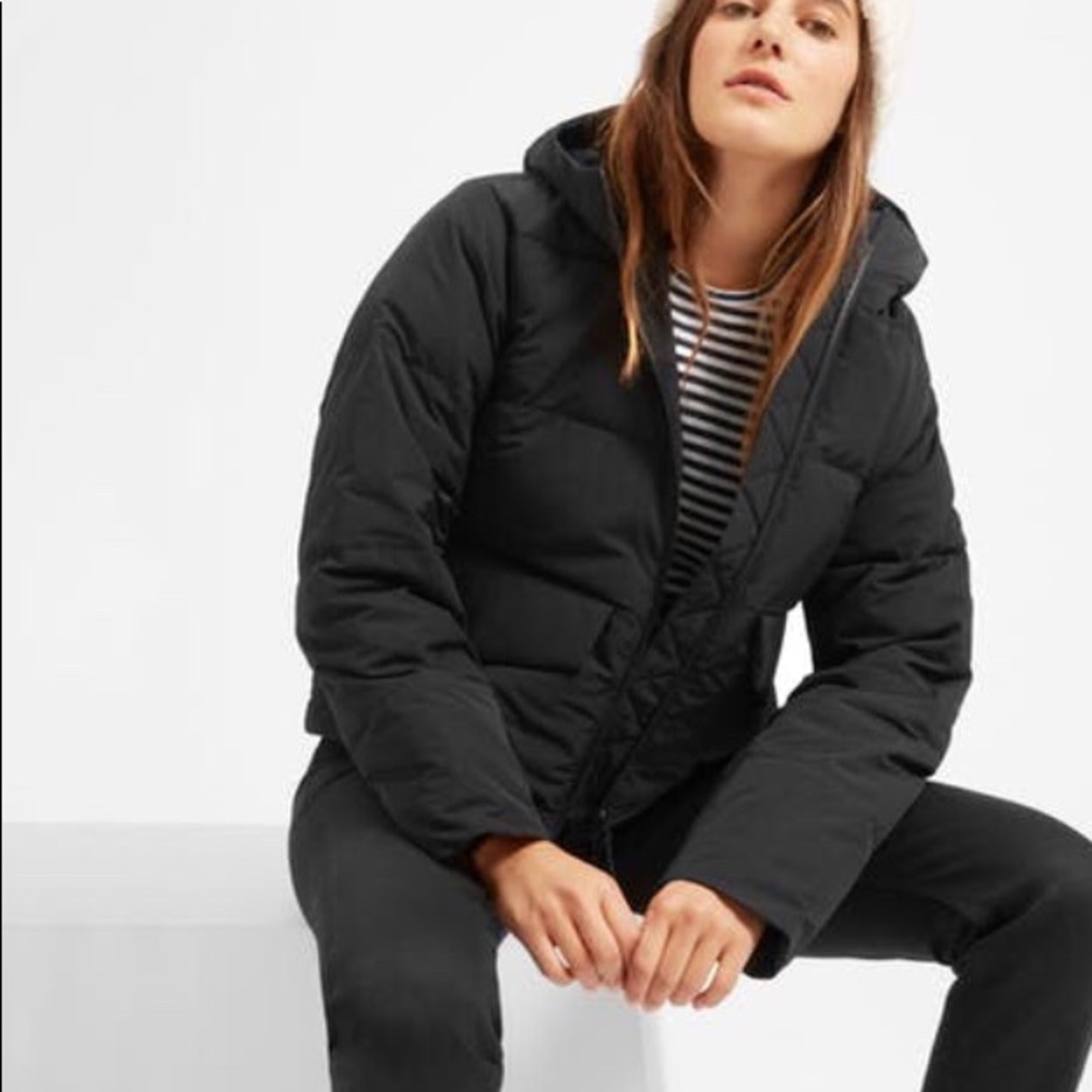 Everlane Short Puffer Jacket